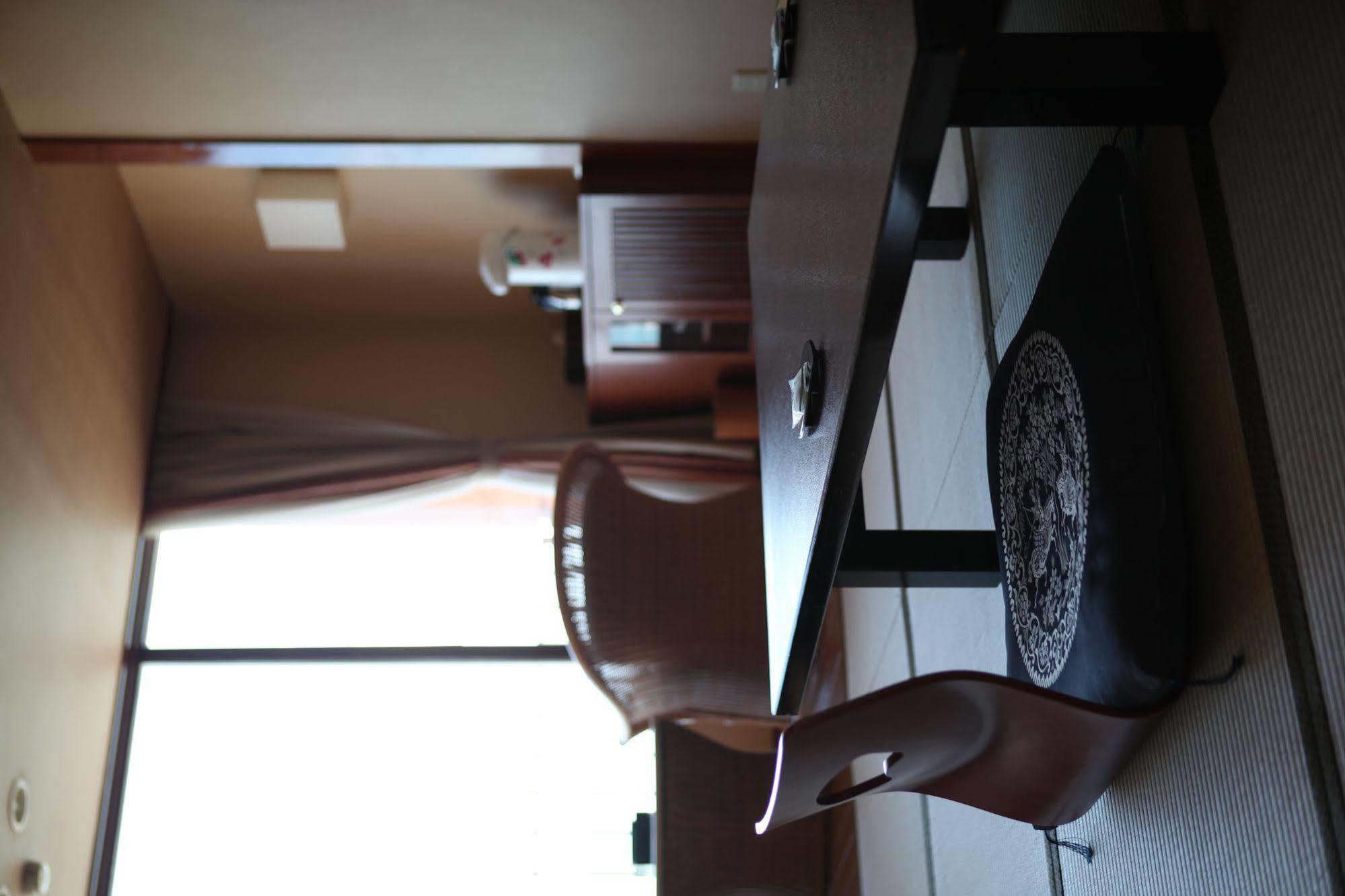 Tenku Hotel Kairo Тоносё Экстерьер фото